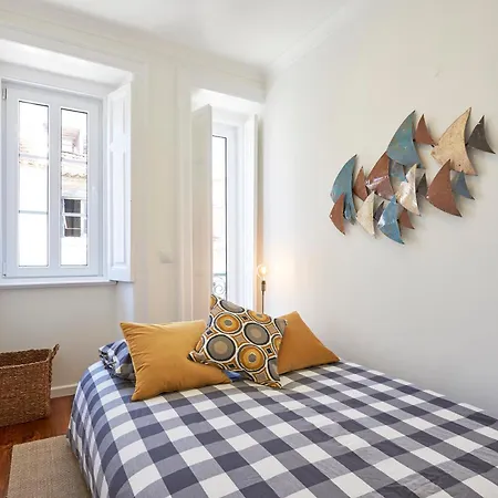 Apartment Elegant Santana Lisbon