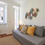 Apartment Elegant Santana Lisbon