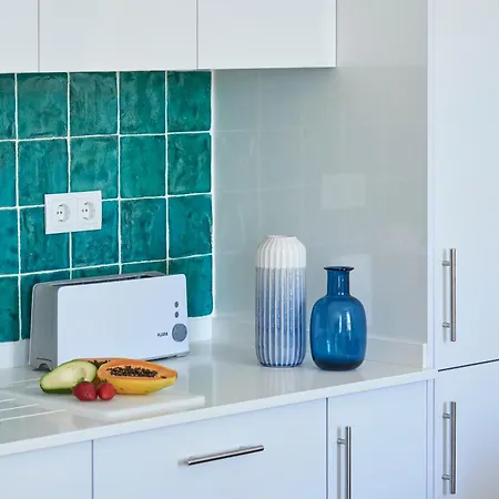 Elegant Santana Lissabon