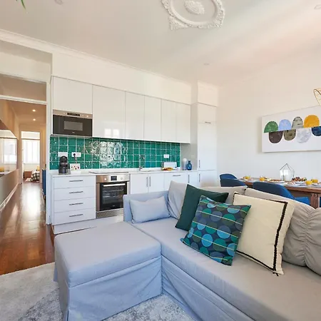 Apartment Elegant Santana Lisbon